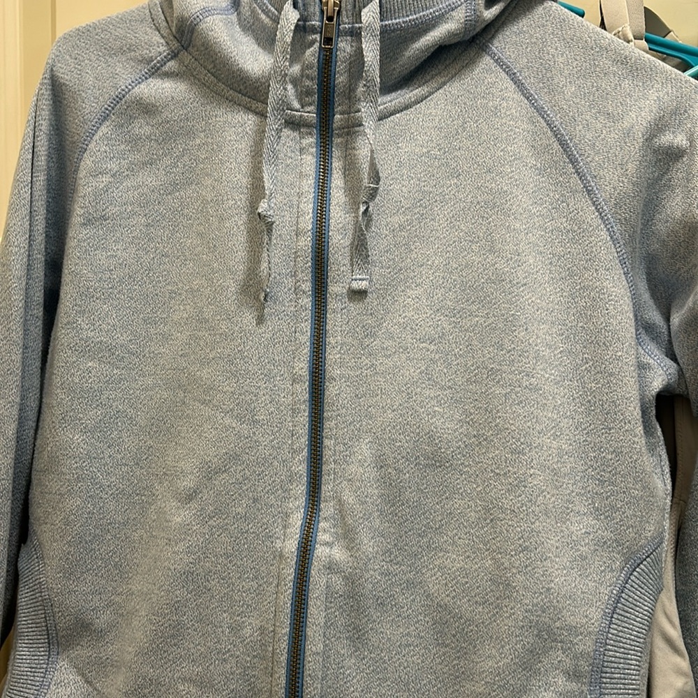 Full zip women’s fitted sweatshirt